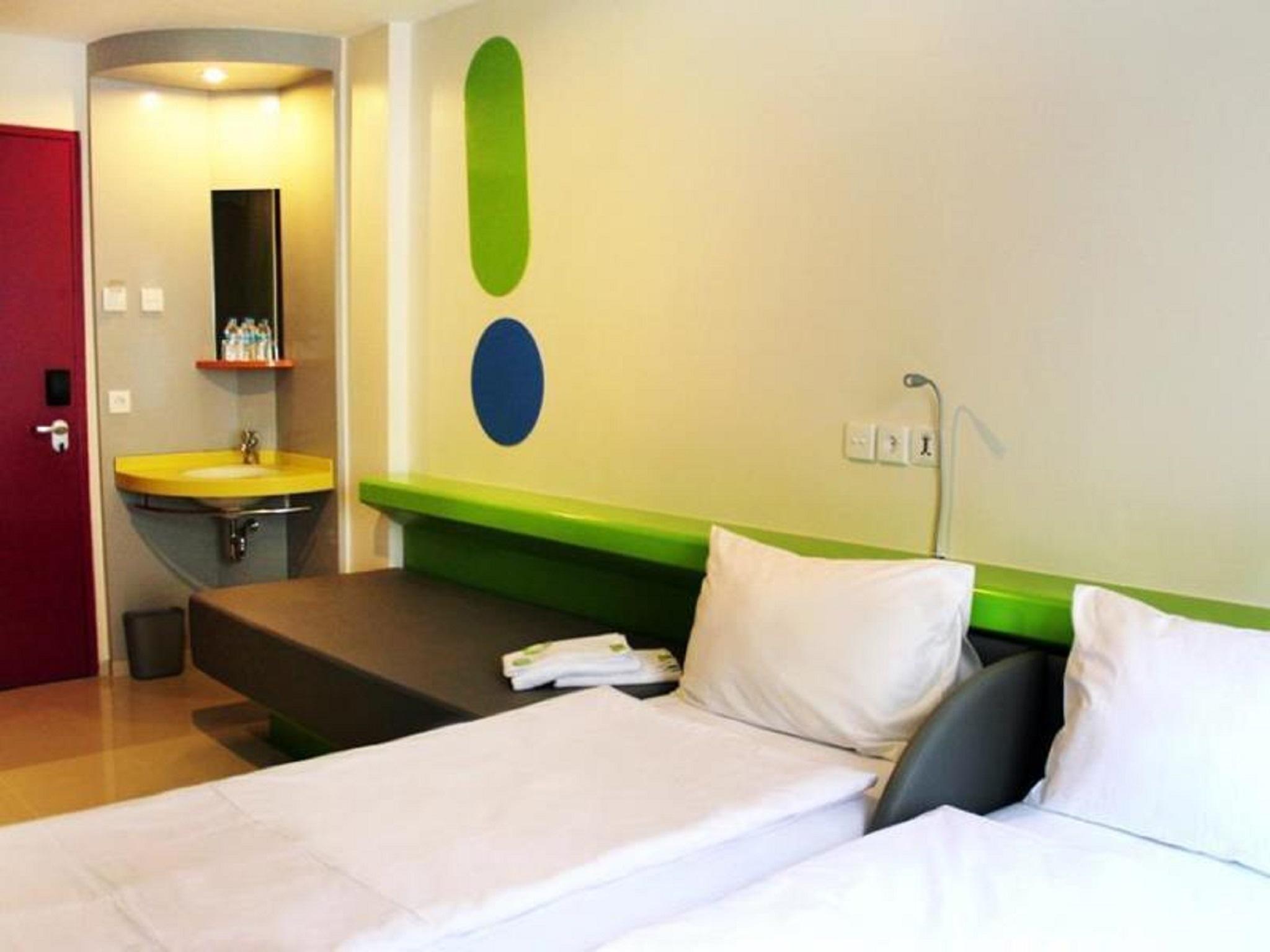Pop! Hotel Tebet Dżakarta Zewnętrze zdjęcie