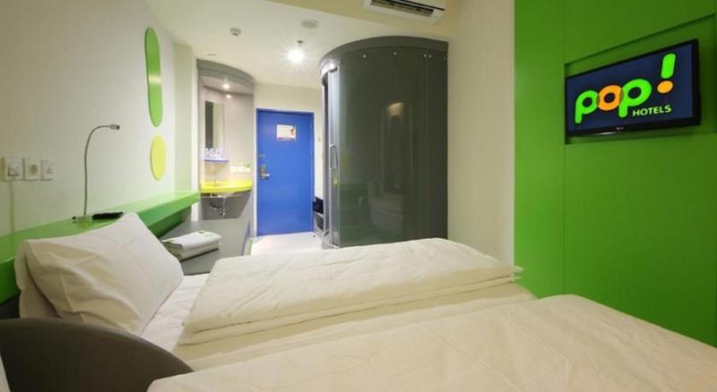 Pop! Hotel Tebet Dżakarta Pokój zdjęcie