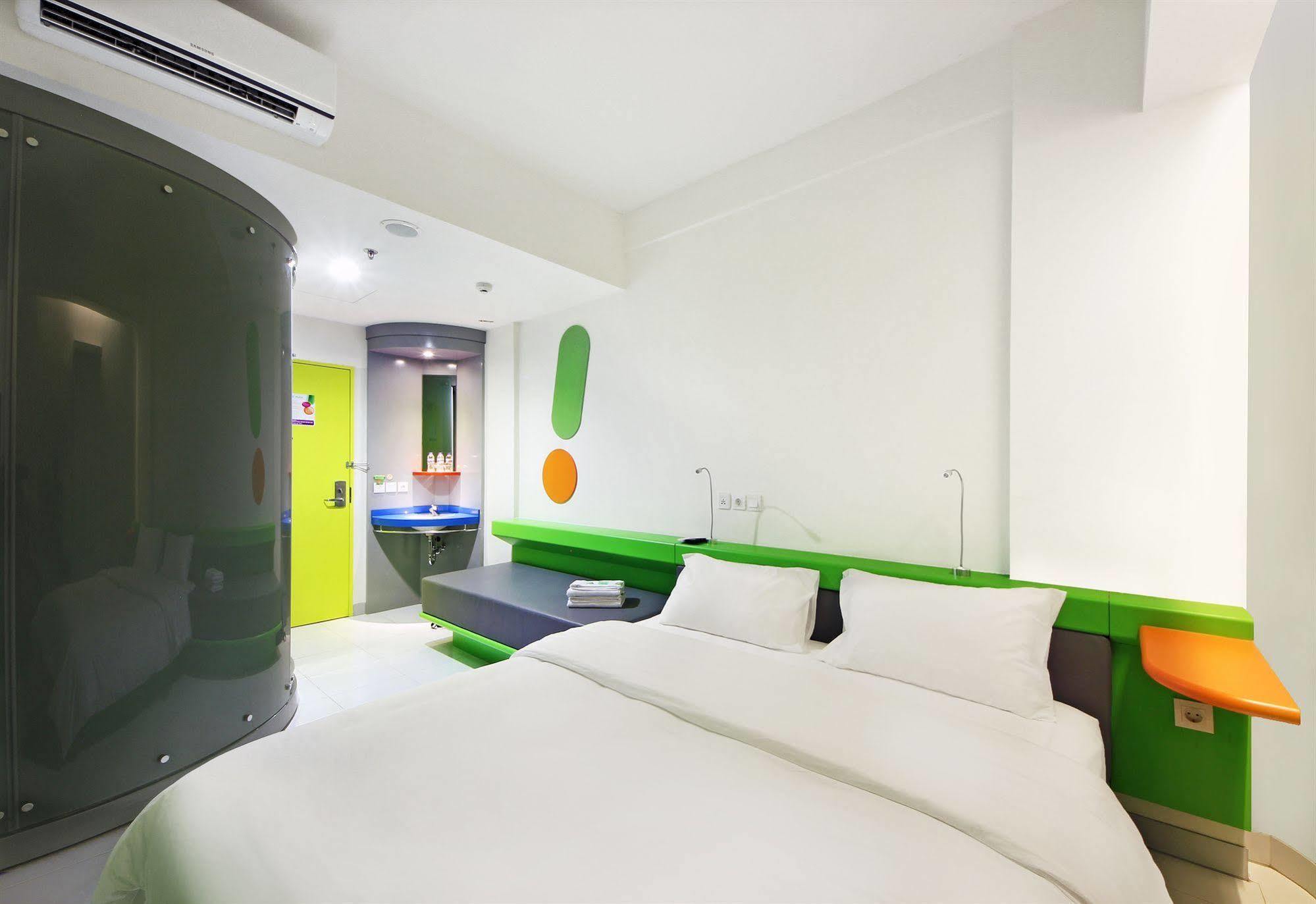 Pop! Hotel Tebet Dżakarta Zewnętrze zdjęcie